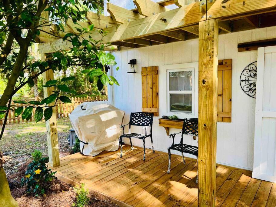Beautiful Farmhouse In Fernandina Beach Buitenkant foto